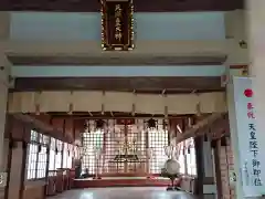 神明社の本殿