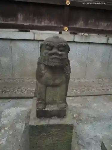 熊野神社の狛犬