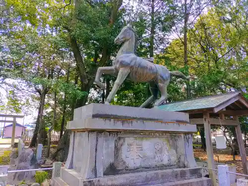 魚入神社の狛犬