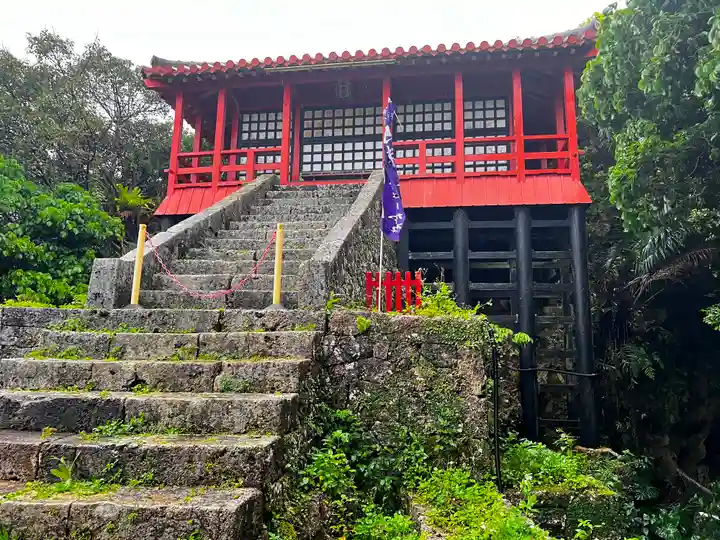 末吉宮の本殿・本堂