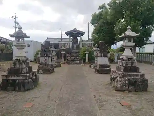 白髭神社の塔