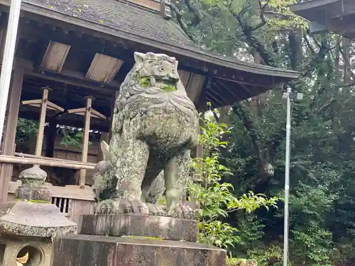 草薙神社の狛犬