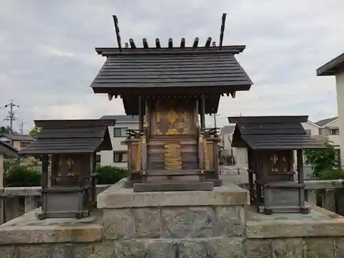 神明神社の本殿