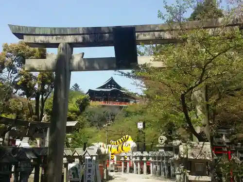 朝護孫子寺の鳥居