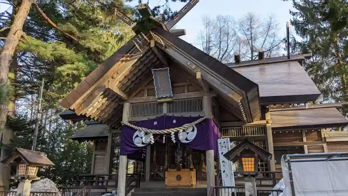 大谷地神社の本殿