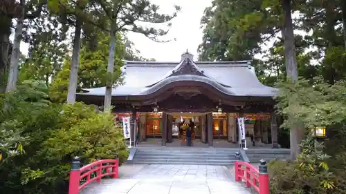 越中一宮 髙瀬神社の本殿・本堂