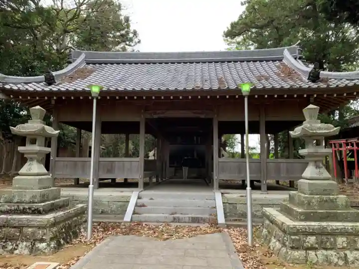 若一神社の本殿・本堂