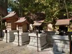 師岡熊野神社の末社