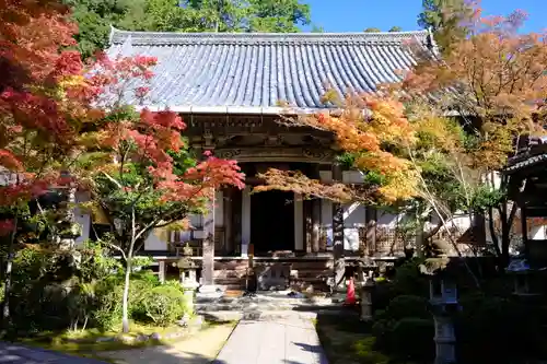 西明寺の本殿・本堂