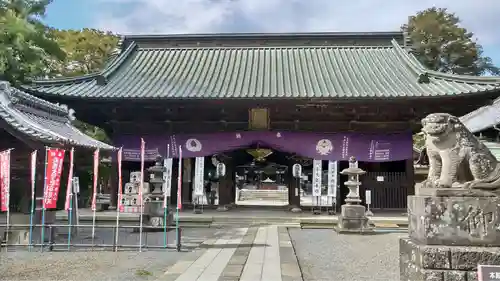 妻沼聖天山歓喜院の山門・神門