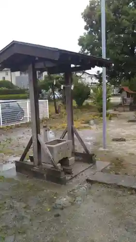 天神社の手水舎