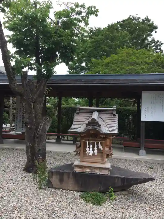 神明宮の末社・摂社