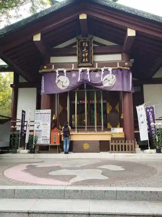 稲毛神社の本殿・本堂