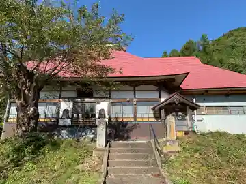 観音寺の本殿・本堂