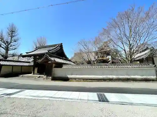 本誓寺(東本誓寺)(滋賀県)