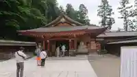 高麗神社の本殿・本堂