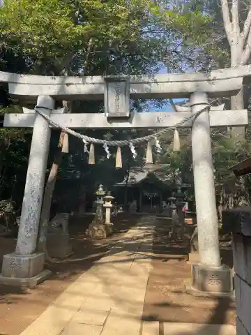 七百餘所神社 の{uncategorized: "未分類", other: "その他", undefined: "問題あり", building: "その他建物", grave: "お墓", sacred_gate: "鳥居", guardian: "狛犬", statue: "像", buddha: "仏像", history: "歴史", nature: "自然", garden: "庭園", animal: "動物", pagoda: "塔", temizu: "手水舎", mountain_gate: "山門・神門", sanctuary: "本殿・本堂", subordinate: "末社・摂社", art: "芸術", scenery: "景色", jizo: "地蔵", ema: "絵馬", goshuin: "御朱印", omikuji: "おみくじ", items: "授与品その他", amulet: "お守り", goshuincho: "御朱印帳", eats: "食事", festival: "お祭り", votive_dance: "神楽", shichigosan: "七五三参", wedding: "結婚式", experience: "体験その他", initially: "初詣", around: "周辺", anti_infection: "感染症対策"}