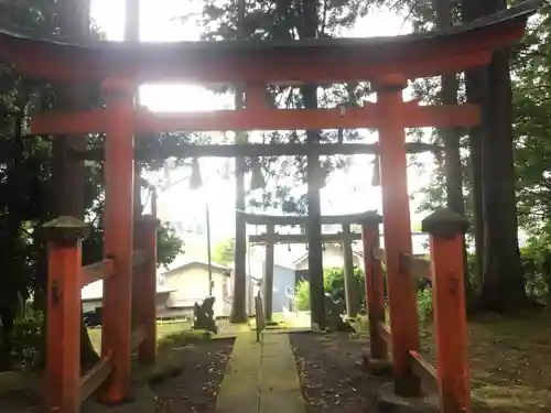 八幡神社の鳥居