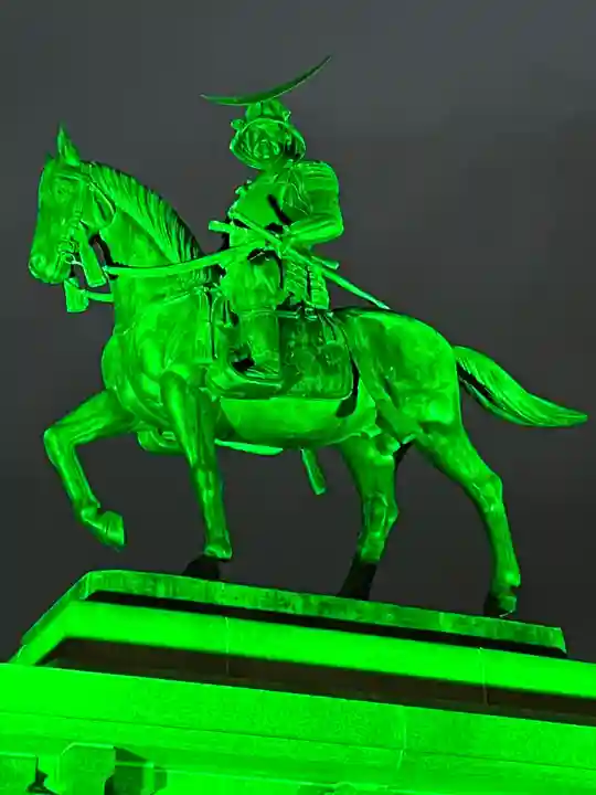 宮城縣護國神社の像