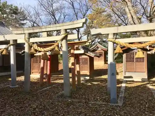 神明社の鳥居