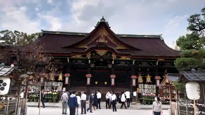 北野天満宮の{uncategorized: "未分類", other: "その他", undefined: "問題あり", building: "その他建物", grave: "お墓", sacred_gate: "鳥居", guardian: "狛犬", statue: "像", buddha: "仏像", history: "歴史", nature: "自然", garden: "庭園", animal: "動物", pagoda: "塔", temizu: "手水舎", mountain_gate: "山門・神門", sanctuary: "本殿・本堂", subordinate: "末社・摂社", art: "芸術", scenery: "景色", jizo: "地蔵", ema: "絵馬", goshuin: "御朱印", omikuji: "おみくじ", items: "授与品その他", amulet: "お守り", goshuincho: "御朱印帳", eats: "食事", festival: "お祭り", votive_dance: "神楽", shichigosan: "七五三参", wedding: "結婚式", experience: "体験その他", initially: "初詣", around: "周辺", anti_infection: "感染症対策"}