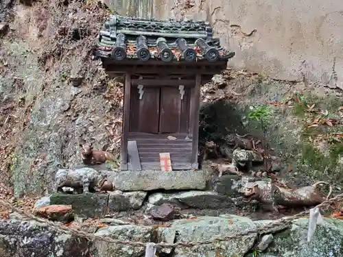 天津神社の末社