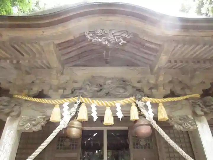 泉神社の本殿・本堂