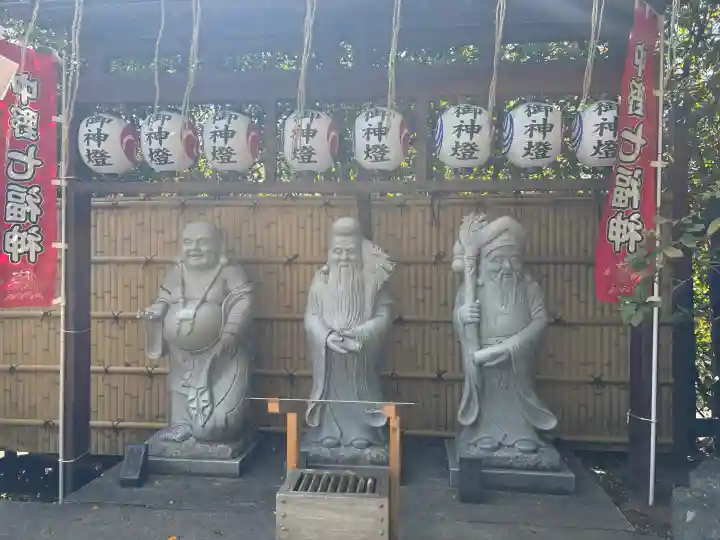中野沼袋氷川神社の{uncategorized: "未分類", other: "その他", undefined: "問題あり", building: "その他建物", grave: "お墓", sacred_gate: "鳥居", guardian: "狛犬", statue: "像", buddha: "仏像", history: "歴史", nature: "自然", garden: "庭園", animal: "動物", pagoda: "塔", temizu: "手水舎", mountain_gate: "山門・神門", sanctuary: "本殿・本堂", subordinate: "末社・摂社", art: "芸術", scenery: "景色", jizo: "地蔵", ema: "絵馬", goshuin: "御朱印", omikuji: "おみくじ", items: "授与品その他", amulet: "お守り", goshuincho: "御朱印帳", eats: "食事", festival: "お祭り", votive_dance: "神楽", shichigosan: "七五三参", wedding: "結婚式", experience: "体験その他", initially: "初詣", around: "周辺", anti_infection: "感染症対策"}
