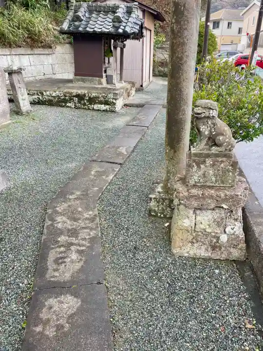 大黒堂(名越大黒堂)の{uncategorized: "未分類", other: "その他", undefined: "問題あり", building: "その他建物", grave: "お墓", sacred_gate: "鳥居", guardian: "狛犬", statue: "像", buddha: "仏像", history: "歴史", nature: "自然", garden: "庭園", animal: "動物", pagoda: "塔", temizu: "手水舎", mountain_gate: "山門・神門", sanctuary: "本殿・本堂", subordinate: "末社・摂社", art: "芸術", scenery: "景色", jizo: "地蔵", ema: "絵馬", goshuin: "御朱印", omikuji: "おみくじ", items: "授与品その他", amulet: "お守り", goshuincho: "御朱印帳", eats: "食事", festival: "お祭り", votive_dance: "神楽", shichigosan: "七五三参", wedding: "結婚式", experience: "体験その他", initially: "初詣", around: "周辺", anti_infection: "感染症対策"}