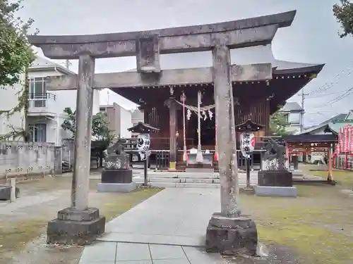 白山神社の鳥居