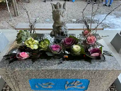 滑川神社 - 仕事と子どもの守り神の手水舎