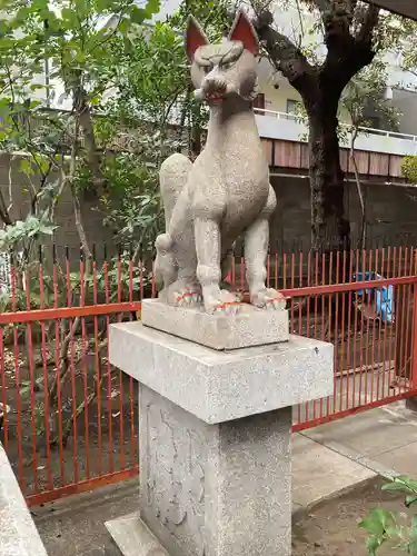 笠䅣稲荷神社の狛犬