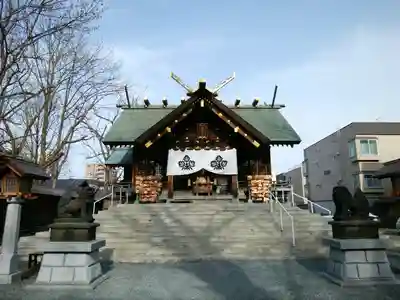 札幌諏訪神社の本殿・本堂