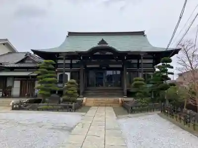 浄瀧寺の{uncategorized: "未分類", other: "その他", undefined: "問題あり", building: "その他建物", grave: "お墓", sacred_gate: "鳥居", guardian: "狛犬", statue: "像", buddha: "仏像", history: "歴史", nature: "自然", garden: "庭園", animal: "動物", pagoda: "塔", temizu: "手水舎", mountain_gate: "山門・神門", sanctuary: "本殿・本堂", subordinate: "末社・摂社", art: "芸術", scenery: "景色", jizo: "地蔵", ema: "絵馬", goshuin: "御朱印", omikuji: "おみくじ", items: "授与品その他", amulet: "お守り", goshuincho: "御朱印帳", eats: "食事", festival: "お祭り", votive_dance: "神楽", shichigosan: "七五三参", wedding: "結婚式", experience: "体験その他", initially: "初詣", around: "周辺", anti_infection: "感染症対策"}