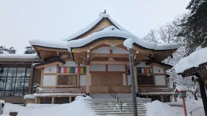 旭山寺の本殿・本堂