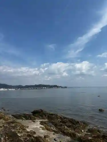 八大龍神社の{uncategorized: "未分類", other: "その他", undefined: "問題あり", building: "その他建物", grave: "お墓", sacred_gate: "鳥居", guardian: "狛犬", statue: "像", buddha: "仏像", history: "歴史", nature: "自然", garden: "庭園", animal: "動物", pagoda: "塔", temizu: "手水舎", mountain_gate: "山門・神門", sanctuary: "本殿・本堂", subordinate: "末社・摂社", art: "芸術", scenery: "景色", jizo: "地蔵", ema: "絵馬", goshuin: "御朱印", omikuji: "おみくじ", items: "授与品その他", amulet: "お守り", goshuincho: "御朱印帳", eats: "食事", festival: "お祭り", votive_dance: "神楽", shichigosan: "七五三参", wedding: "結婚式", experience: "体験その他", initially: "初詣", around: "周辺", anti_infection: "感染症対策"}
