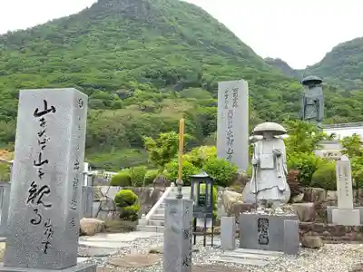 出釋迦寺のその他建物