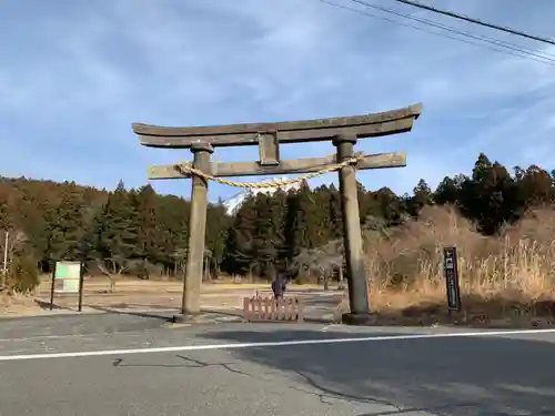 人穴浅間神社の鳥居