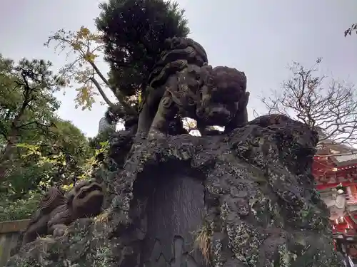 千葉神社の狛犬