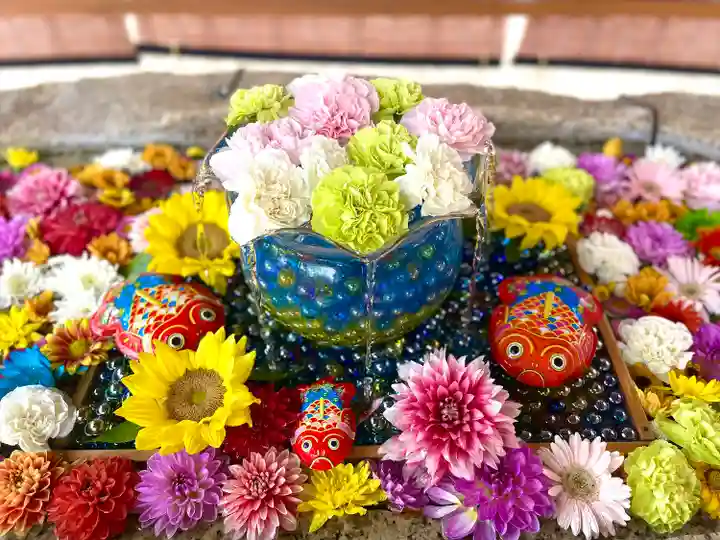 金井神社の手水舎