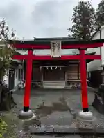 蔵屋敷稲荷神社の{uncategorized: "未分類", other: "その他", undefined: "問題あり", building: "その他建物", grave: "お墓", sacred_gate: "鳥居", guardian: "狛犬", statue: "像", buddha: "仏像", history: "歴史", nature: "自然", garden: "庭園", animal: "動物", pagoda: "塔", temizu: "手水舎", mountain_gate: "山門・神門", sanctuary: "本殿・本堂", subordinate: "末社・摂社", art: "芸術", scenery: "景色", jizo: "地蔵", ema: "絵馬", goshuin: "御朱印", omikuji: "おみくじ", items: "授与品その他", amulet: "お守り", goshuincho: "御朱印帳", eats: "食事", festival: "お祭り", votive_dance: "神楽", shichigosan: "七五三参", wedding: "結婚式", experience: "体験その他", initially: "初詣", around: "周辺", anti_infection: "感染症対策"}