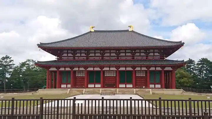 興福寺の本殿・本堂
