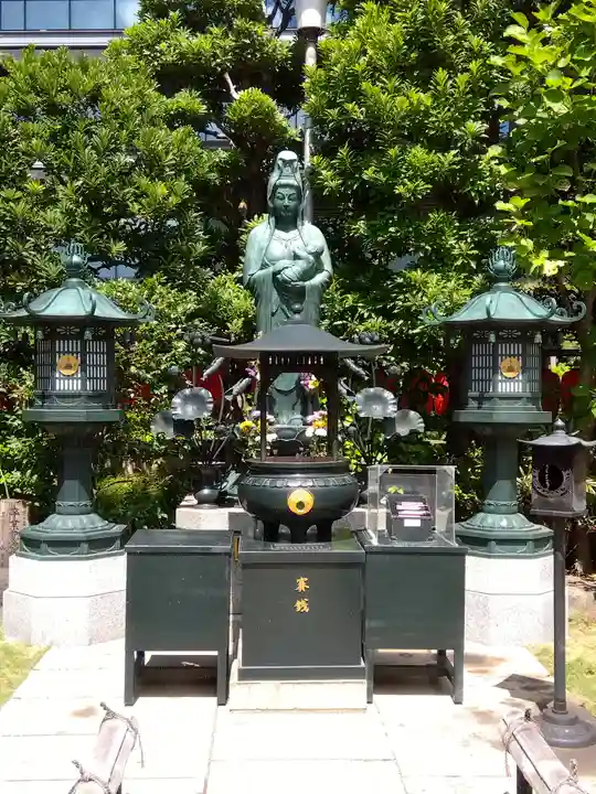 豊川稲荷東京別院(東京都)