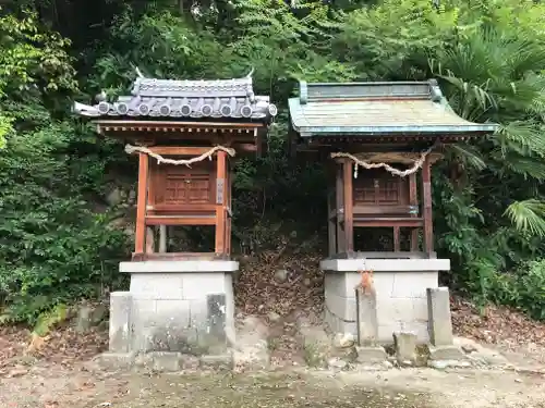 東西神社の末社