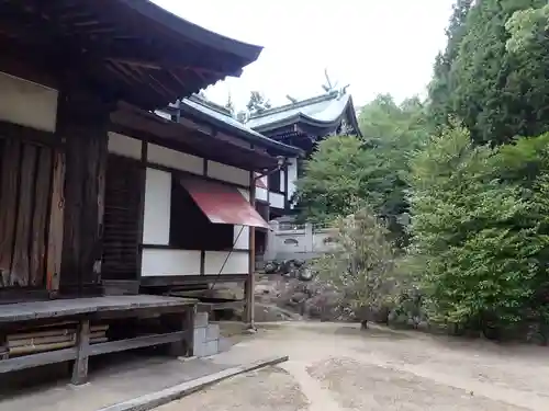 國分八幡宮の本殿