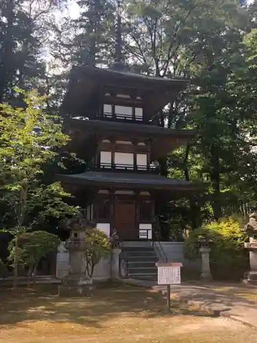 恵林寺の塔