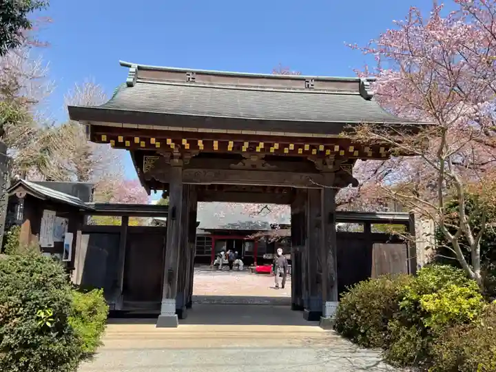 東泉寺の山門・神門