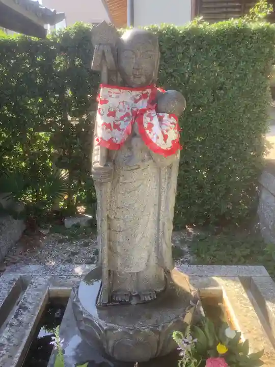 聖徳寺の地蔵
