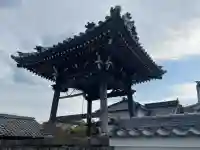 明性寺の{uncategorized: "未分類", other: "その他", undefined: "問題あり", building: "その他建物", grave: "お墓", sacred_gate: "鳥居", guardian: "狛犬", statue: "像", buddha: "仏像", history: "歴史", nature: "自然", garden: "庭園", animal: "動物", pagoda: "塔", temizu: "手水舎", mountain_gate: "山門・神門", sanctuary: "本殿・本堂", subordinate: "末社・摂社", art: "芸術", scenery: "景色", jizo: "地蔵", ema: "絵馬", goshuin: "御朱印", omikuji: "おみくじ", items: "授与品その他", amulet: "お守り", goshuincho: "御朱印帳", eats: "食事", festival: "お祭り", votive_dance: "神楽", shichigosan: "七五三参", wedding: "結婚式", experience: "体験その他", initially: "初詣", around: "周辺", anti_infection: "感染症対策"}