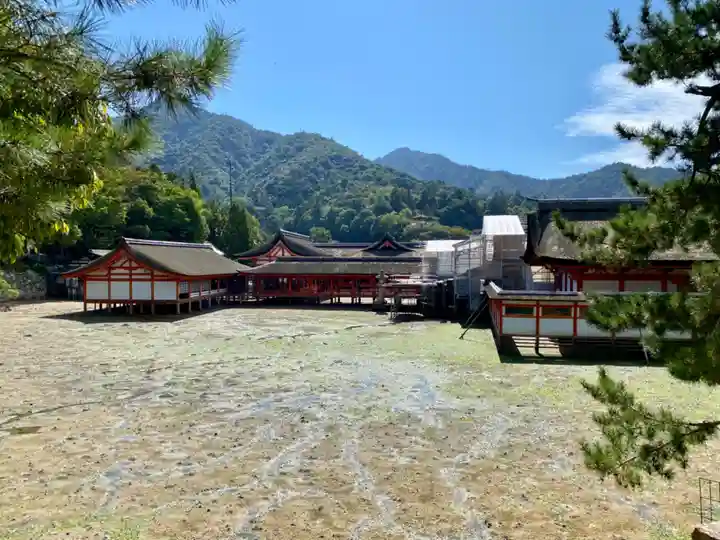 厳島神社(広島県)